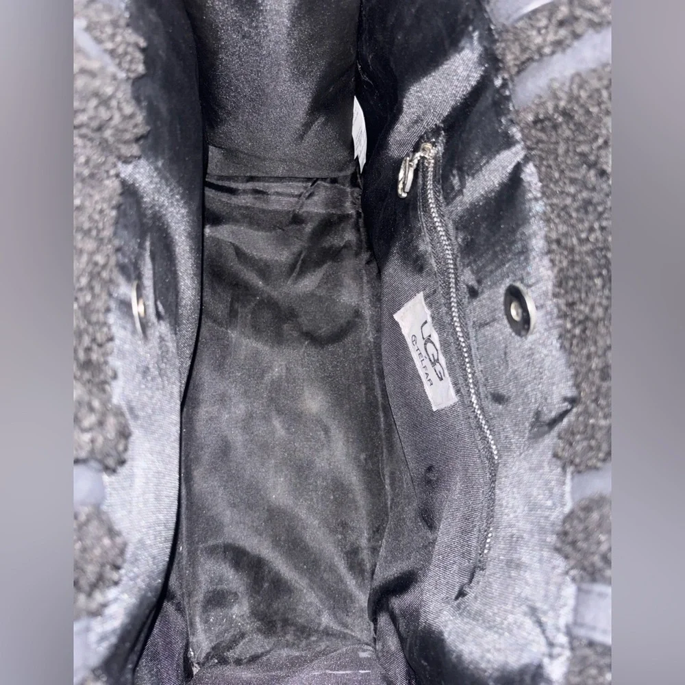 Telfar x UGG Tote - Picture 6 of 6